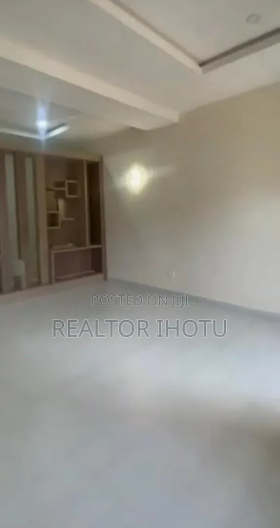 3bdrm Apartment in River Park Estate, Sabon Lugbe for sale in Sabon Lugbe