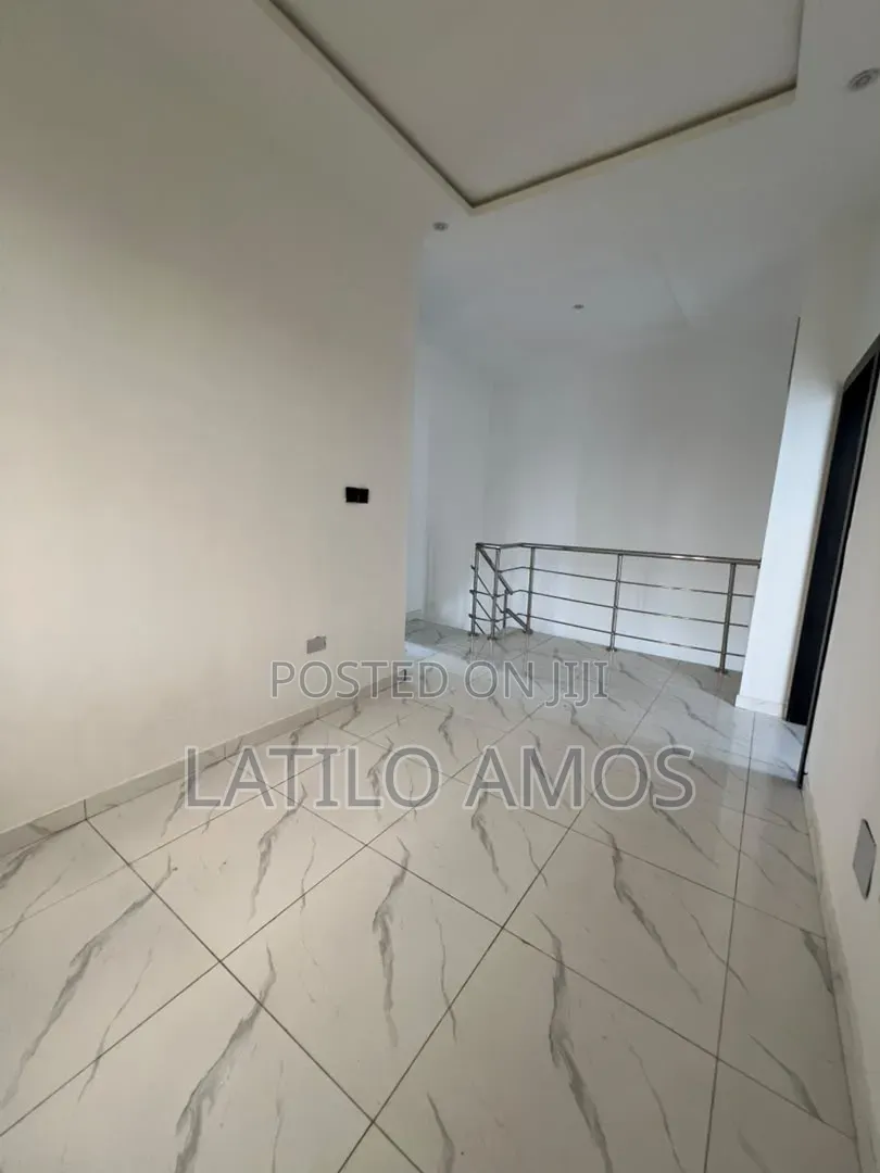 4bdrm Duplex in Abraham Adesanya Estate for sale in Abraham Adesanya Estate