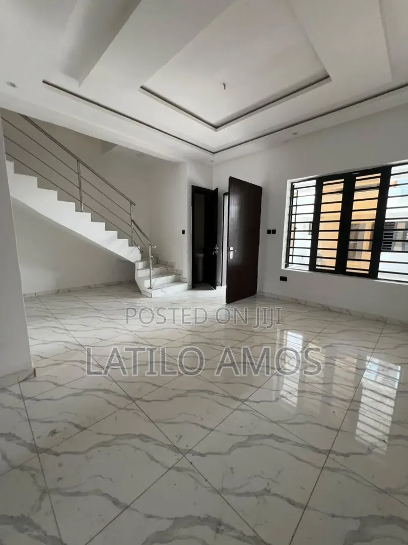 4bdrm Duplex in Abraham Adesanya Estate for sale in Abraham Adesanya Estate