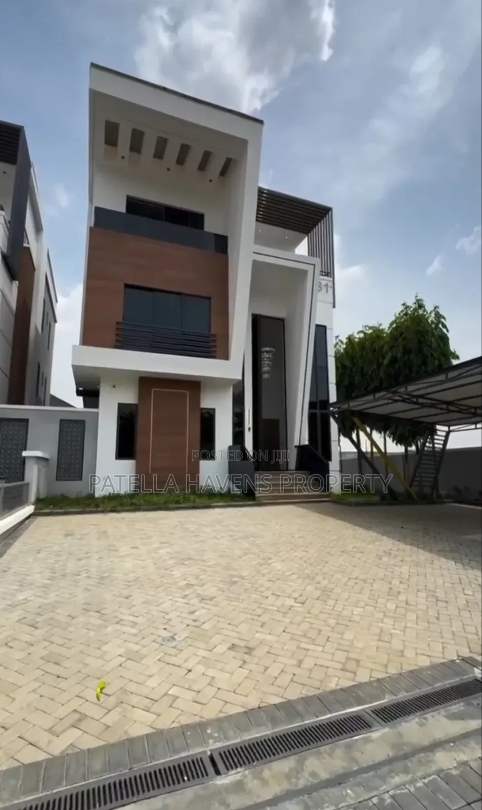 5bdrm Duplex in Katampe Extension for sale in Katampe Extension