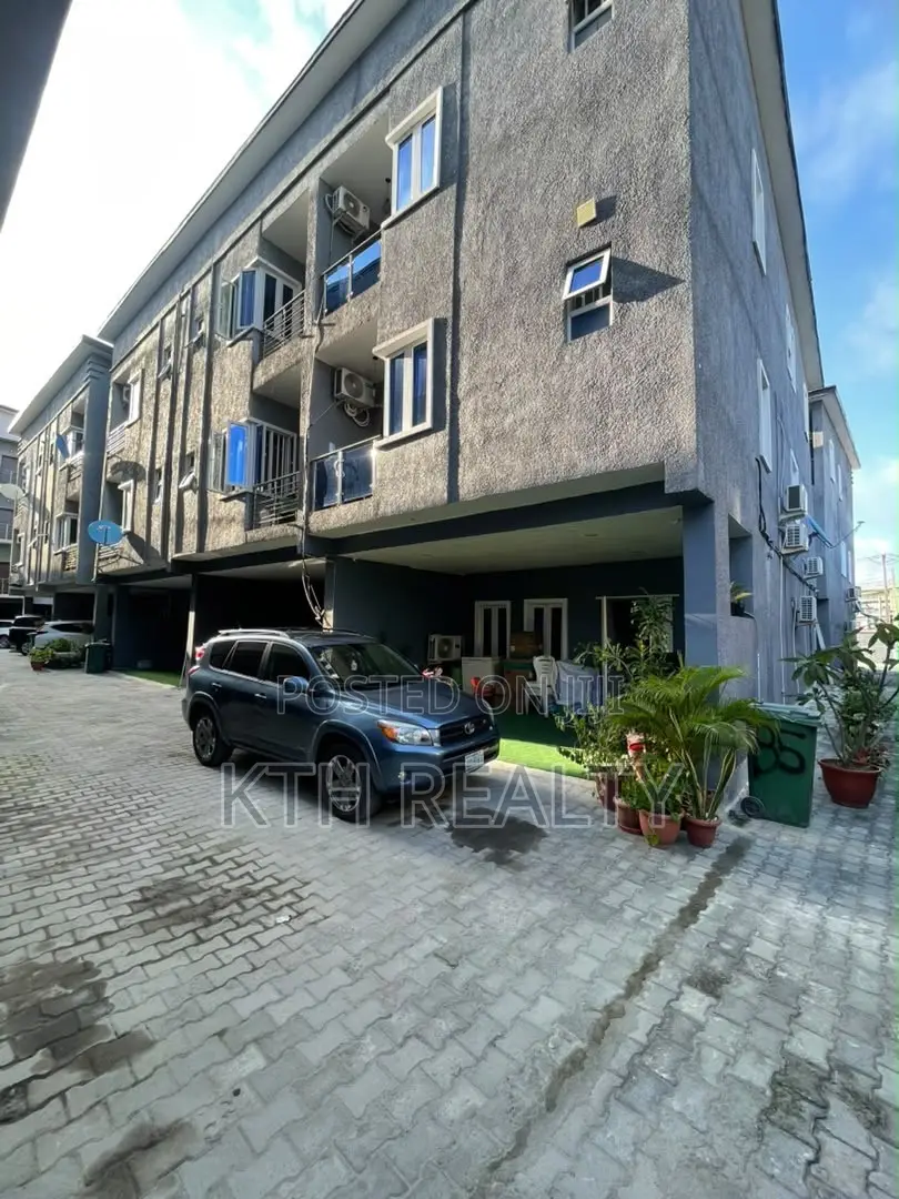 4bdrm Duplex in Ikate for rent in Ikate