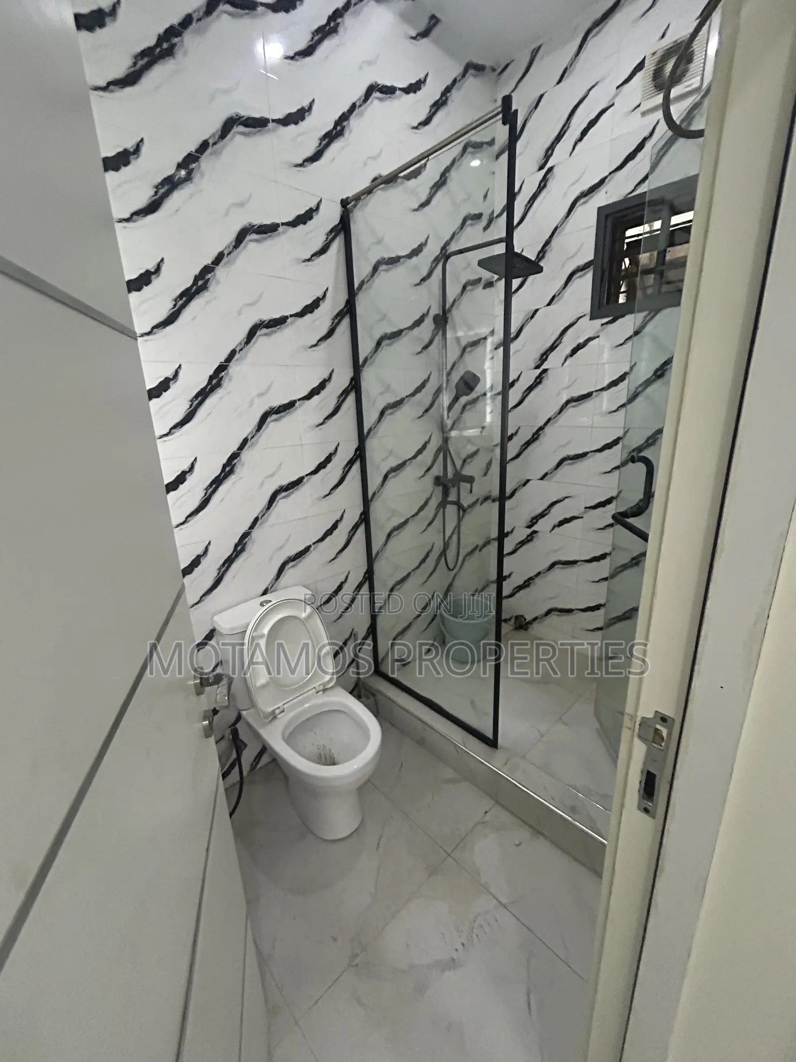 2bdrm Block of Flats in GRA Phase 3 / Port-Harcourt for rent in GRA Phase 3 / Port-Harcourt