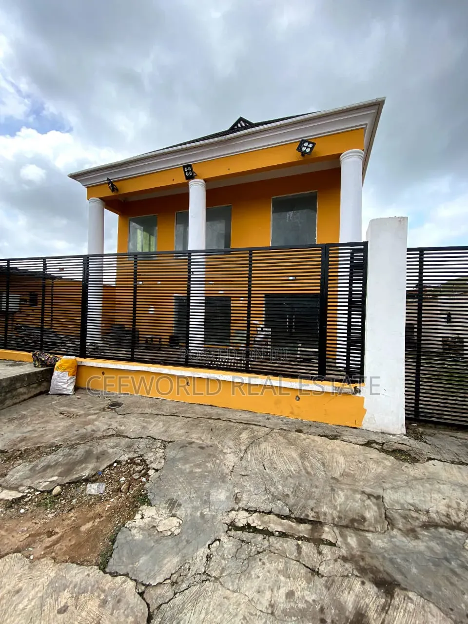 Open Plan Office Space at Eleyele Road Ibadan in Eleyele