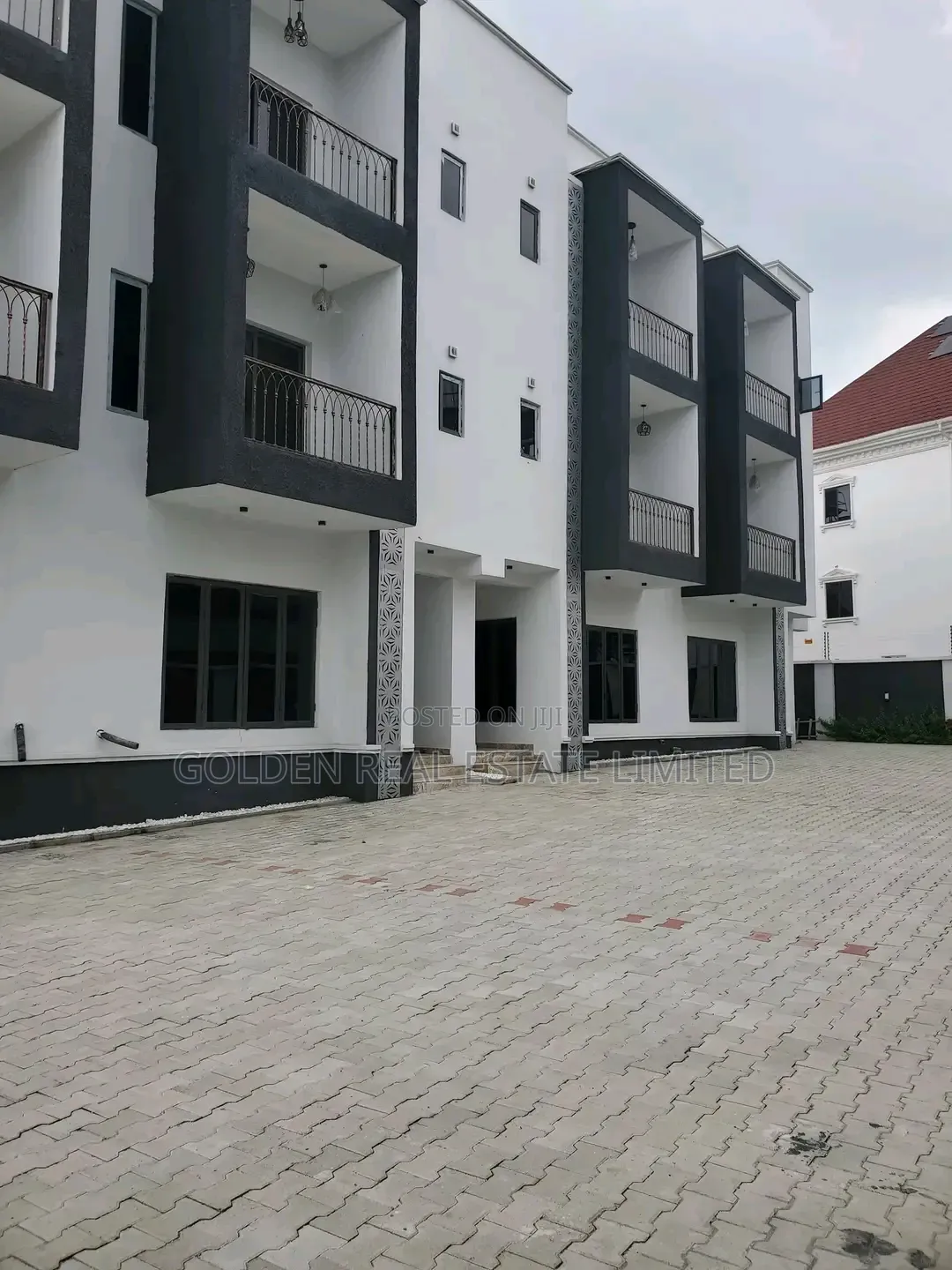 4bdrm Duplex in Jahi for sale in Jahi