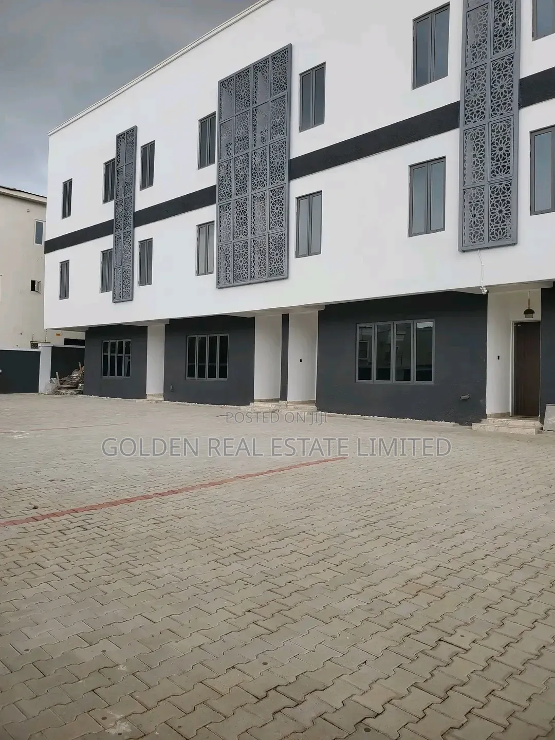 2bdrm Block of Flats in Jahi for sale in Jahi