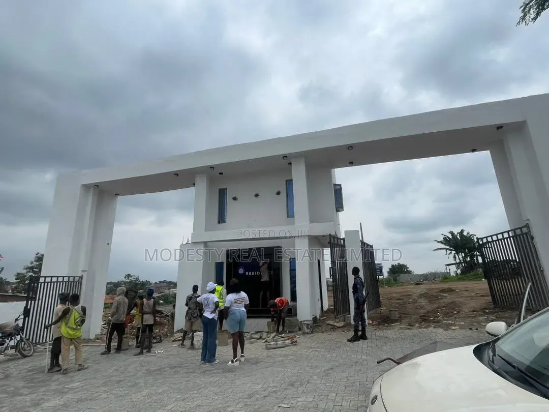 Luxury Estate Land at Fountain Residence in Iwo Road