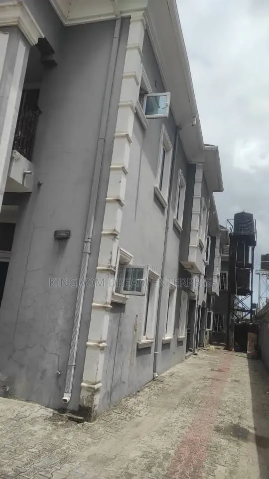 2bdrm Block of Flats in Ogombo Ajah Lagos for sale in Ogombo