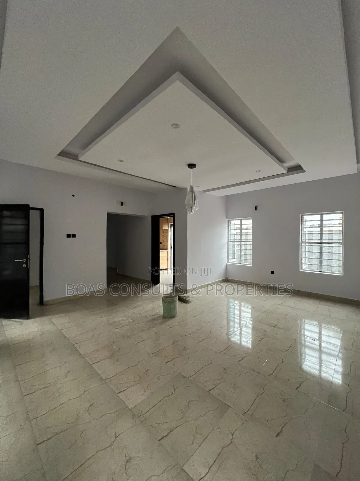 4bdrm Duplex in Peninsula Estate for rent in Peninsula Estate