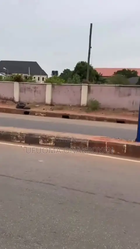 50 X 100 Ft LAND FOR SALE Okpanam Road, Asaba, Delta State. in Oshimili South