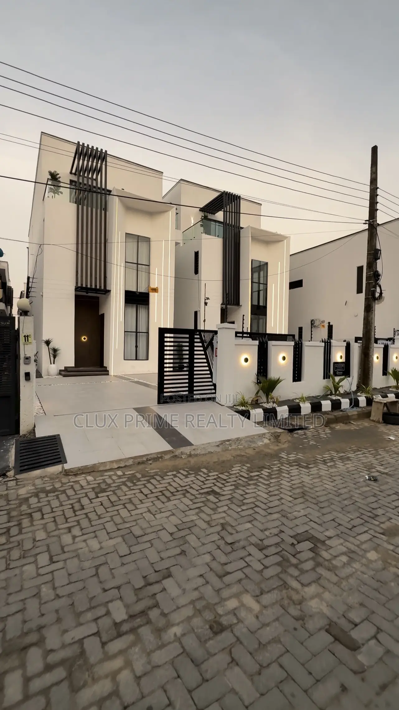 5bdrm Duplex in Lekki for sale in Lekki