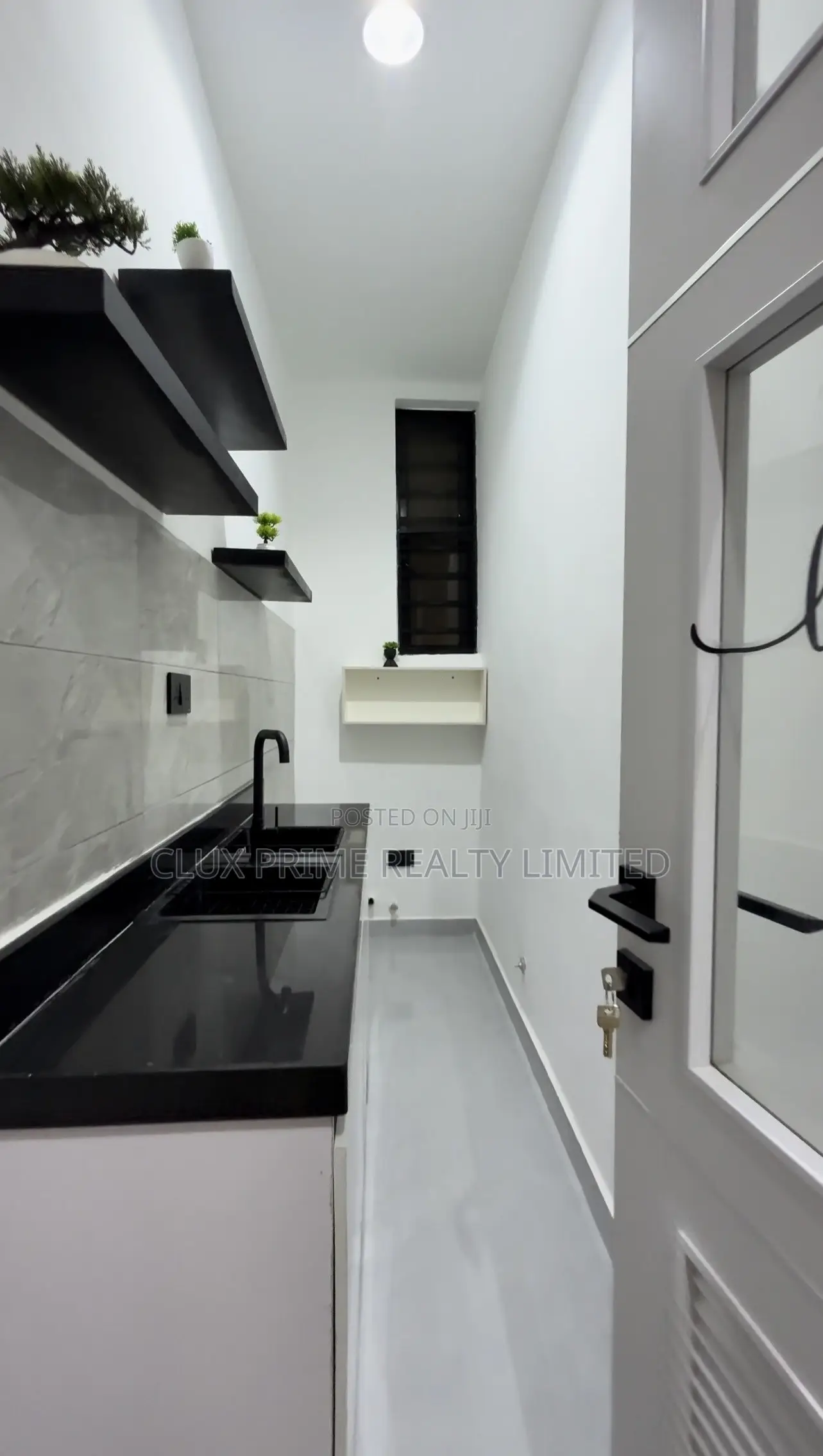5bdrm Duplex in Lekki for sale in Lekki