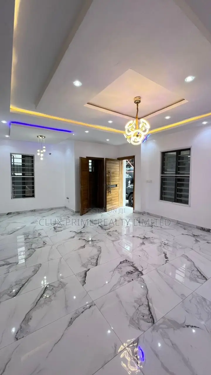 5bdrm Duplex in Lekki for rent in Lekki