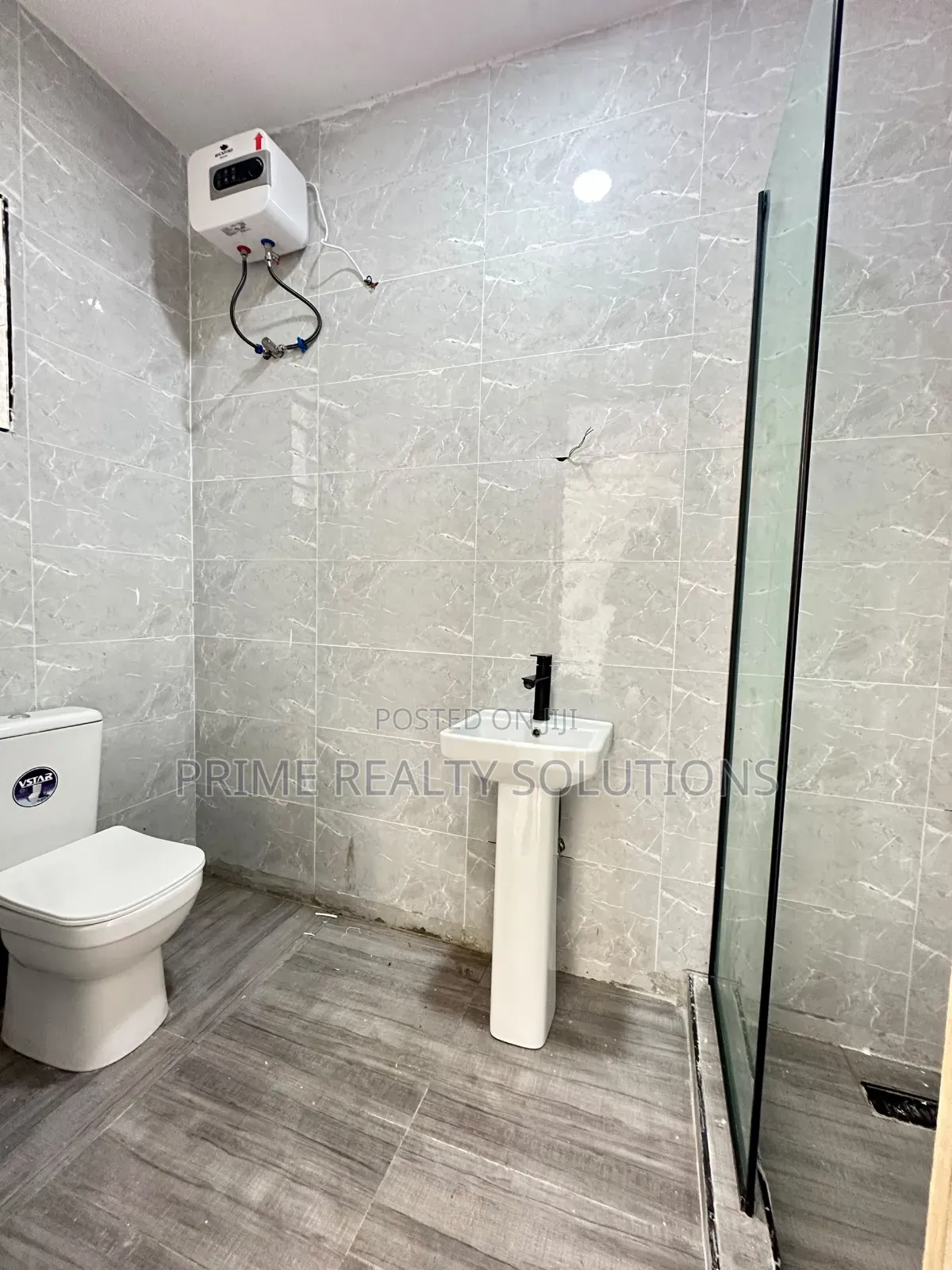 2bdrm Apartment in Ikate for sale in Ikate