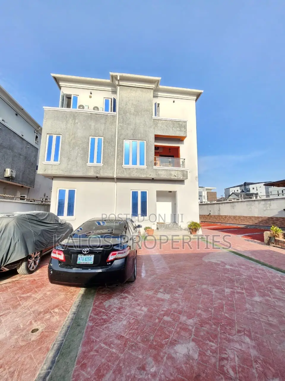 3bdrm Apartment in Ikate-Elegushi for rent in Ikate-Elegushi