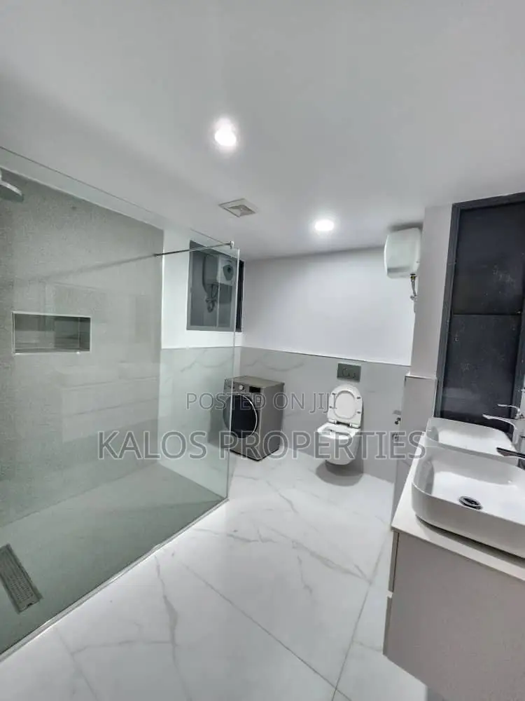 3bdrm Apartment in Old Ikoyi for rent in Old Ikoyi