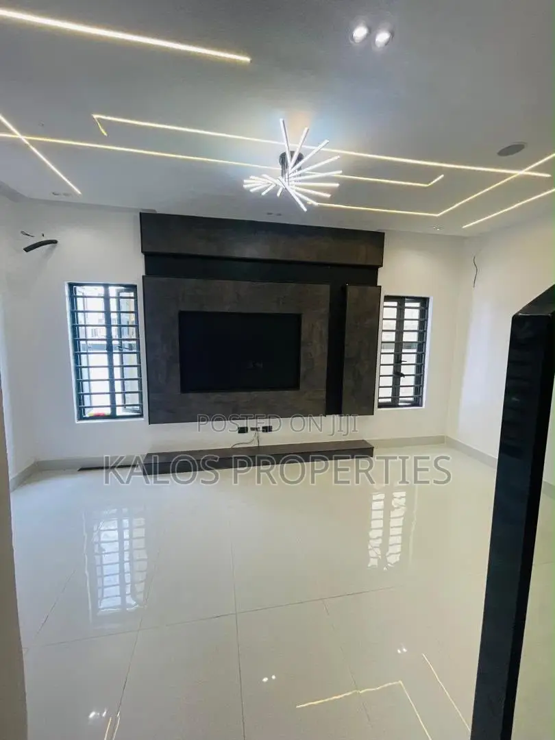 3bdrm Townhouse/Terrace in Ajah Lekki, Abraham Adesanya Estate for sale in Abraham Adesanya Estate