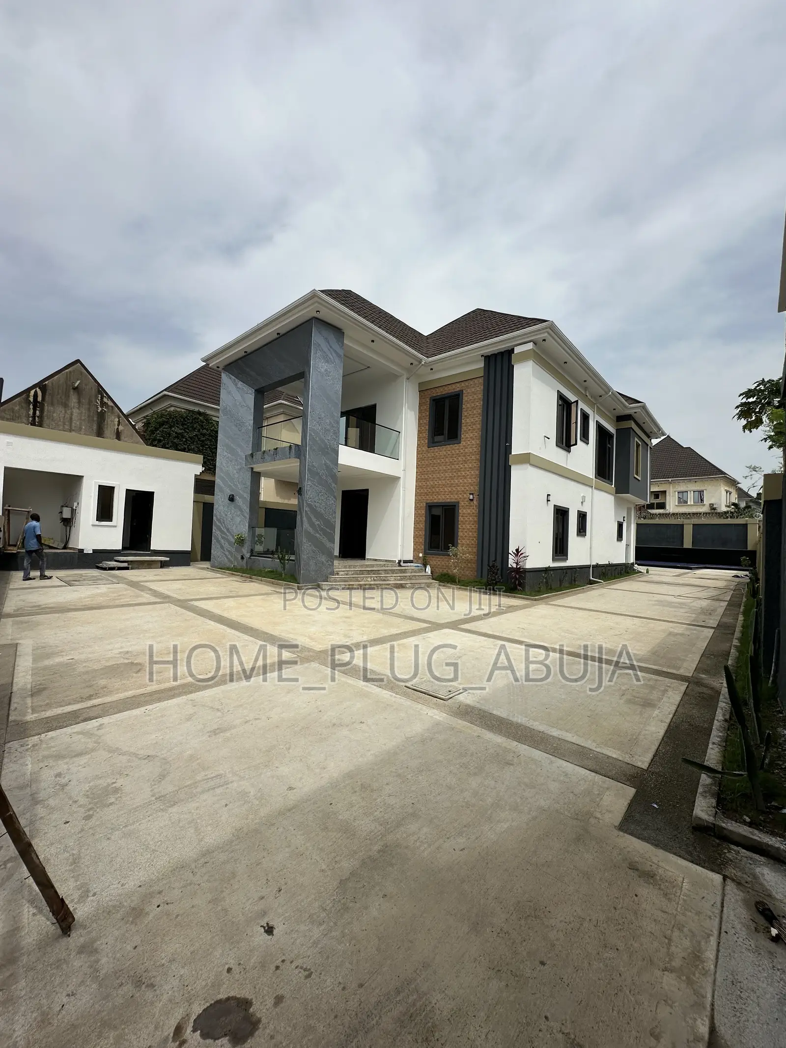 5bdrm Duplex in Mab Global Estate for sale in Gwarinpa