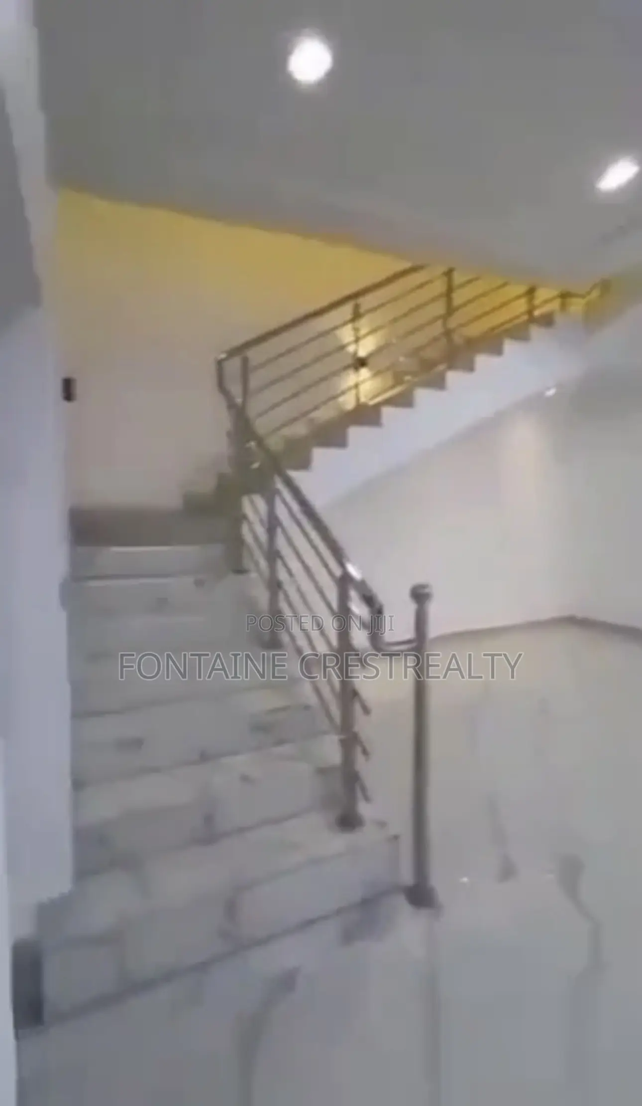 4bdrm Duplex in Lugbe District for sale in Lugbe District