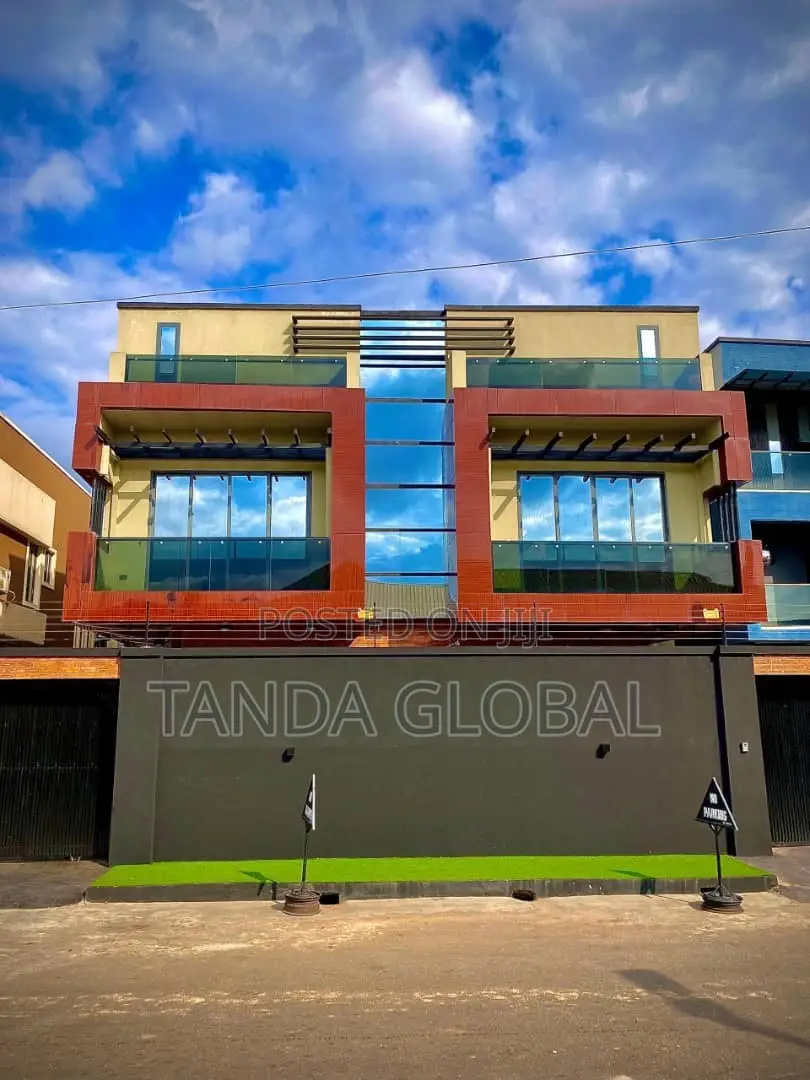 Furnished 4bdrm Townhouse / Terrace in Awolowo Way for rent in Awolowo Way