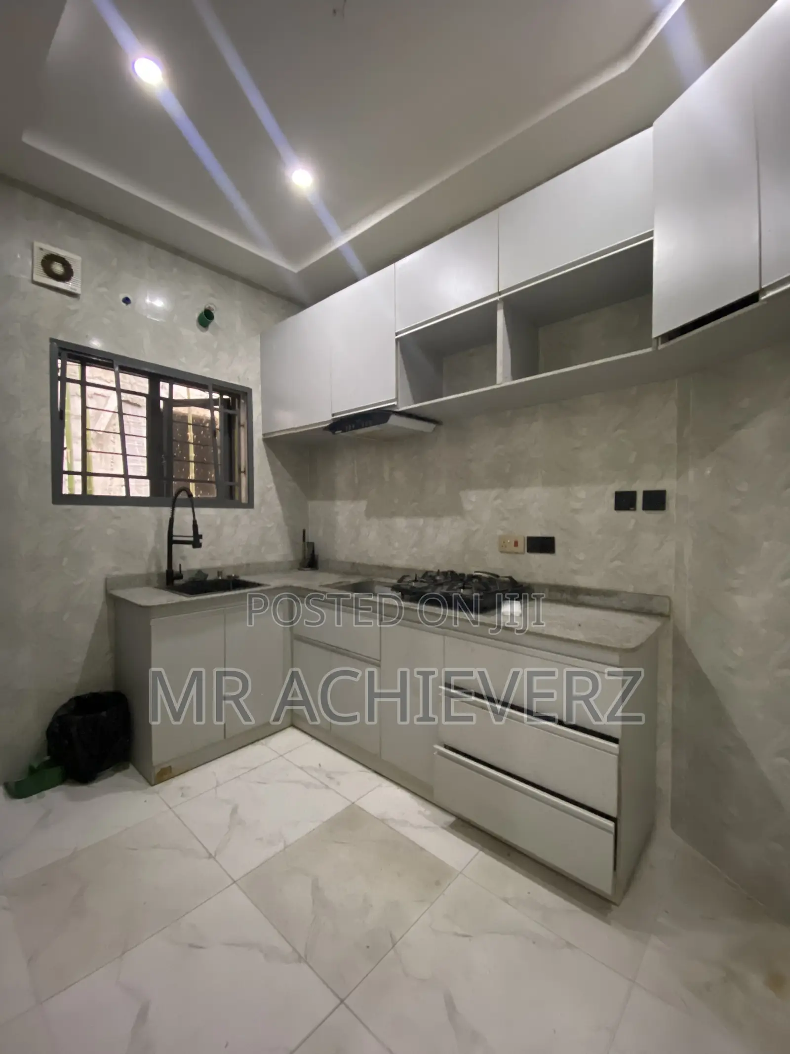 2bdrm Block of Flats in Gra for rent in GRA Phase 3 / Port-Harcourt