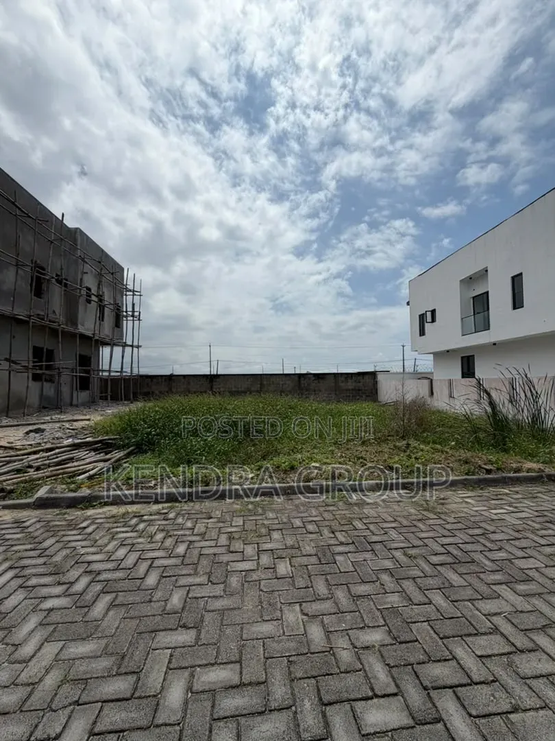 300sqm Land for Sale at Abraham Adesanya, Ajah in Abraham Adesanya Estate