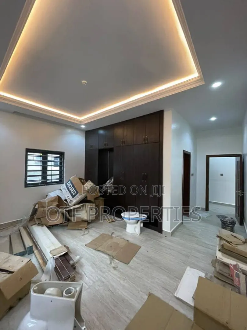 3bdrm Bungalow in Galadimawa Estate for rent in Galadimawa
