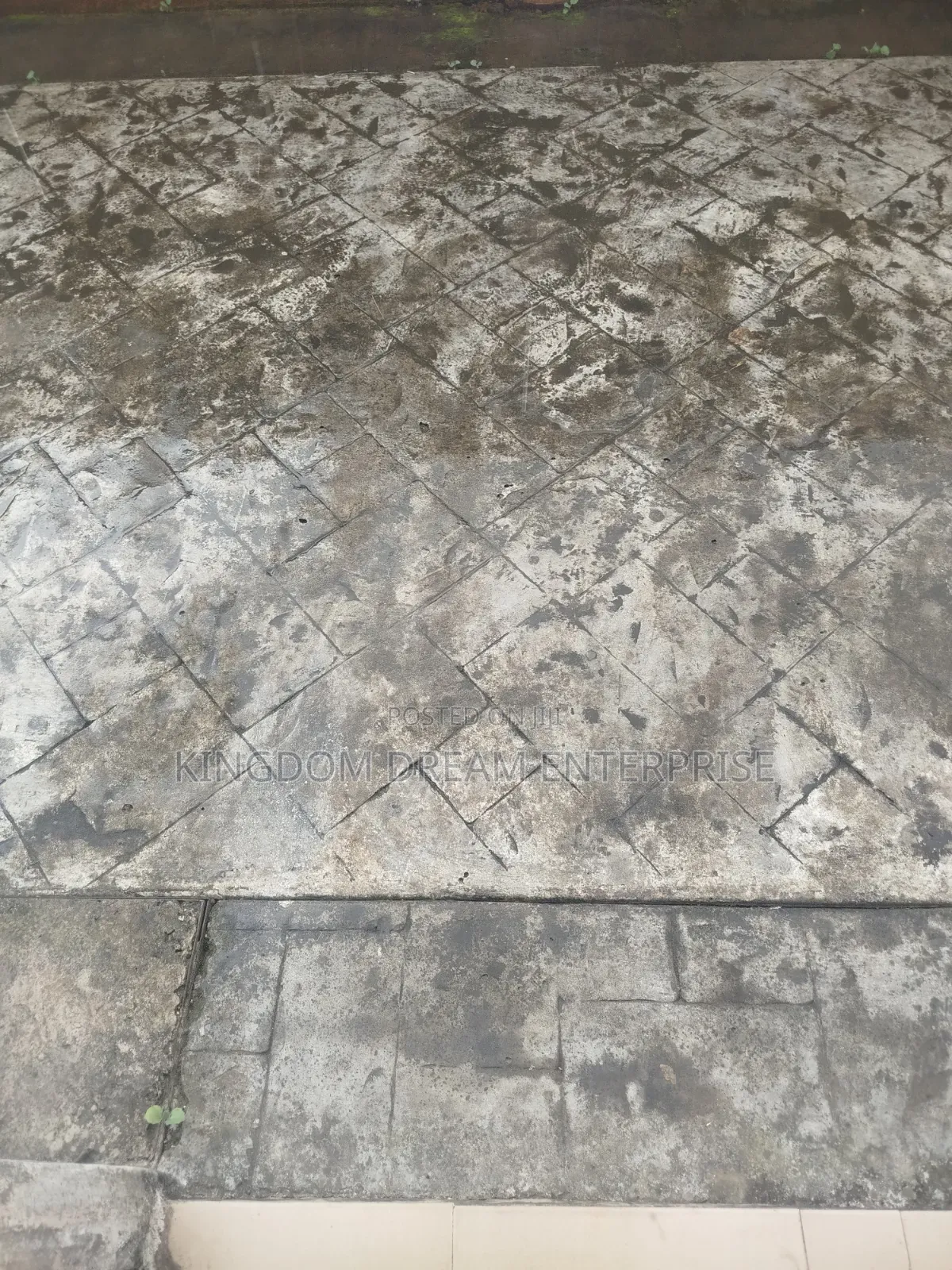 2000sqm for Sale at Ilasan Lekki Price Is 1.5b, Governors Consent in Ilasan