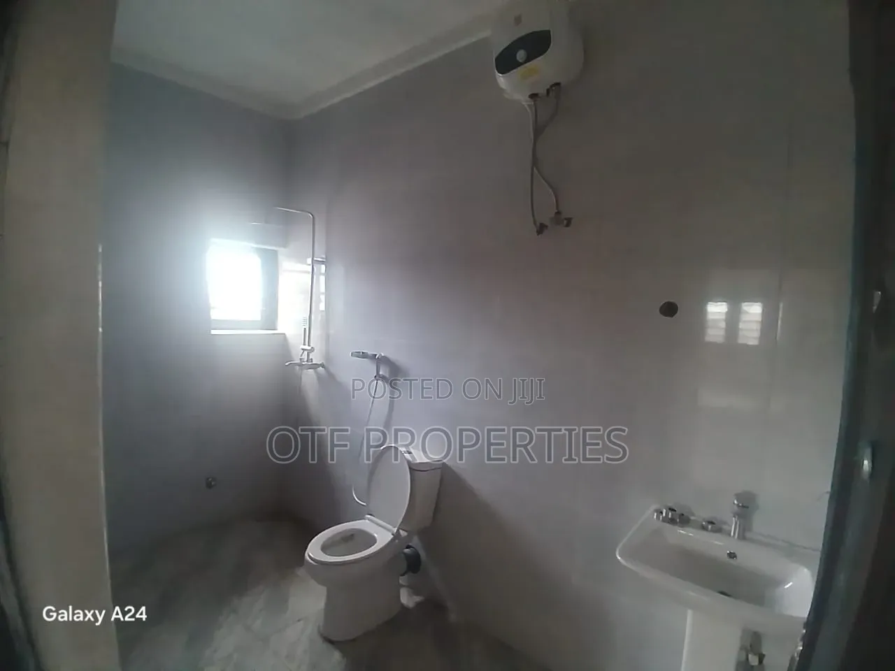 3bdrm Apartment in Von Estate Lugbe, FHA for rent in FHA