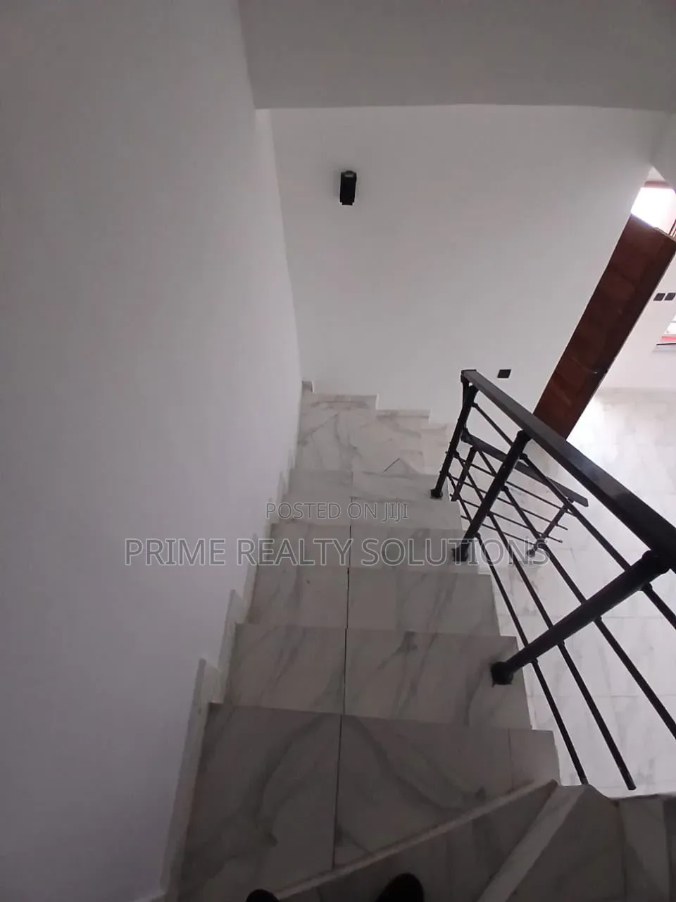 4bdrm Duplex in 𝐎𝐫𝐜𝐡𝐢𝐝 𝐫𝐨𝐚𝐝,𝐋𝐞𝐤𝐤𝐢, Lekki Expressway for rent in Lekki Expressway
