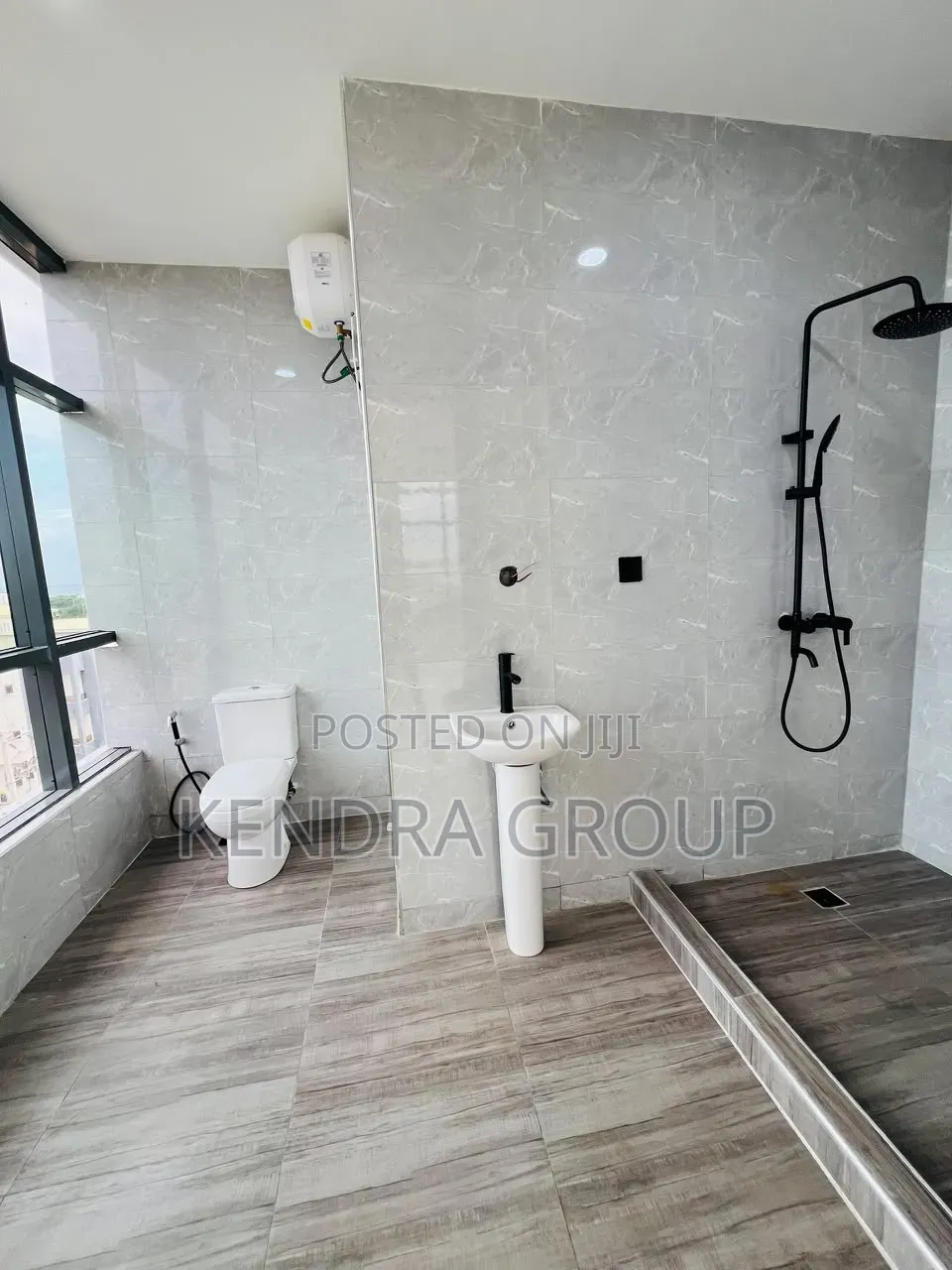 2bdrm Block of Flats in Ikate, Lekki Phase 1 for sale in Lekki Phase 1
