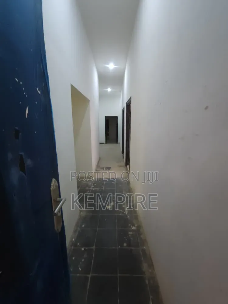 3bdrm Block of Flats in Off Obio Imo, Uyo for rent in Uyo