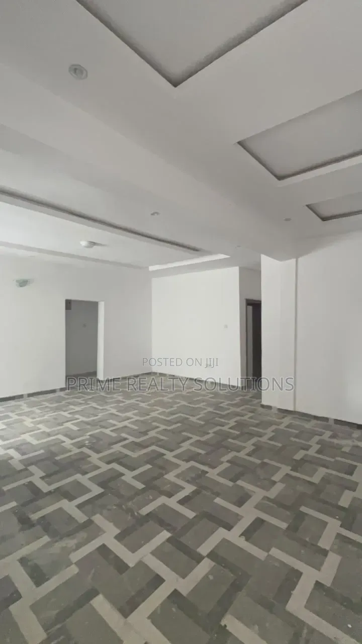 3bdrm Block of Flats in 𝐬𝐞𝐜𝐮𝐫𝐞𝐝 𝐞𝐬𝐭𝐚𝐭𝐞, Sangotedo for rent in Sangotedo