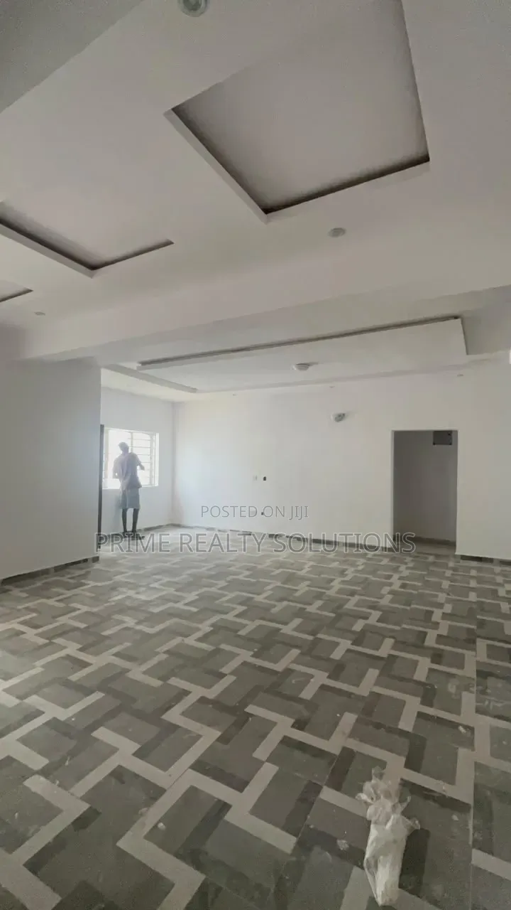 3bdrm Block of Flats in 𝐬𝐞𝐜𝐮𝐫𝐞𝐝 𝐞𝐬𝐭𝐚𝐭𝐞, Sangotedo for rent in Sangotedo