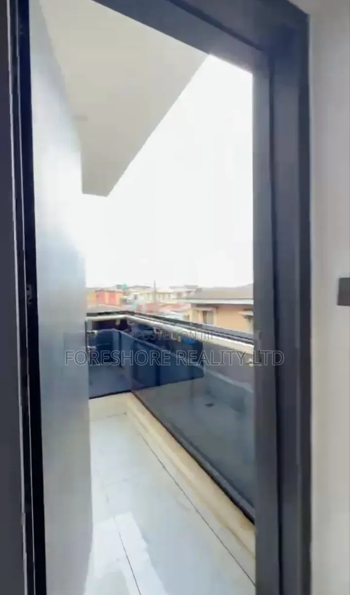4bdrm Duplex in Ogba for sale in Aguda / Ogba