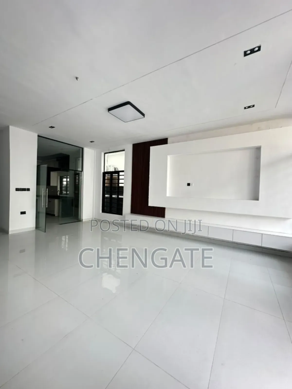 4bdrm Duplex in Ikota for sale in Ikota