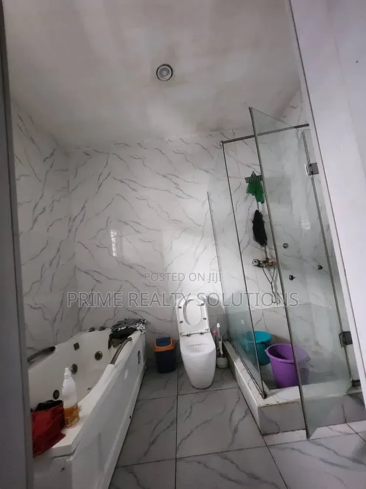 Studio Apartment in Van Daniel Estate,, Lekki Expressway for rent in Lekki Expressway
