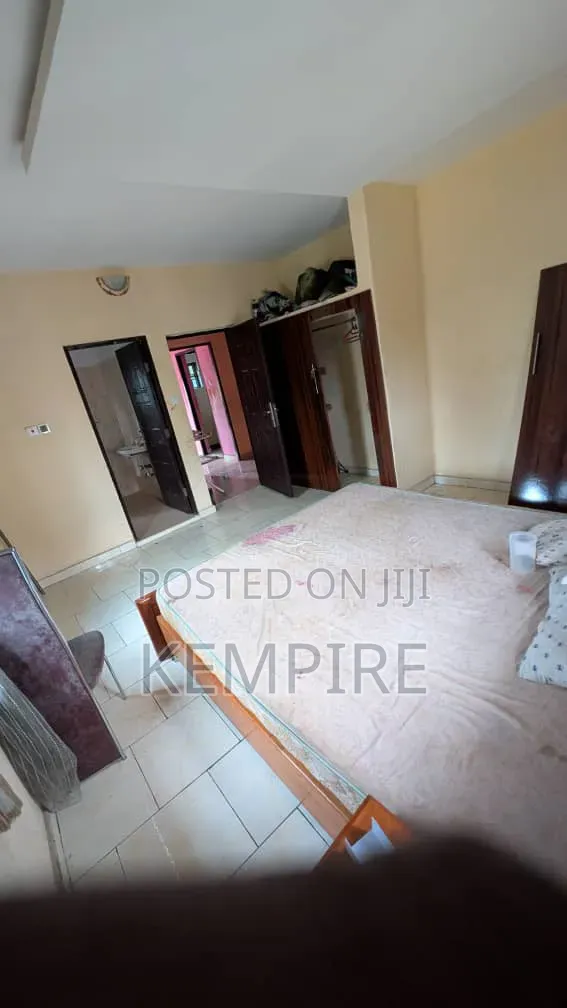 3bdrm Block of Flats in Osongama Estate, Uyo for rent in Uyo