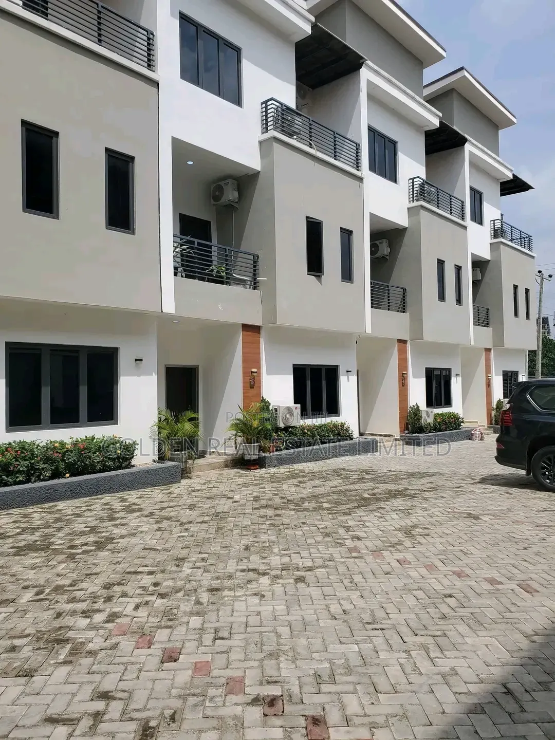 4bdrm Duplex in Jahi for sale in Jahi