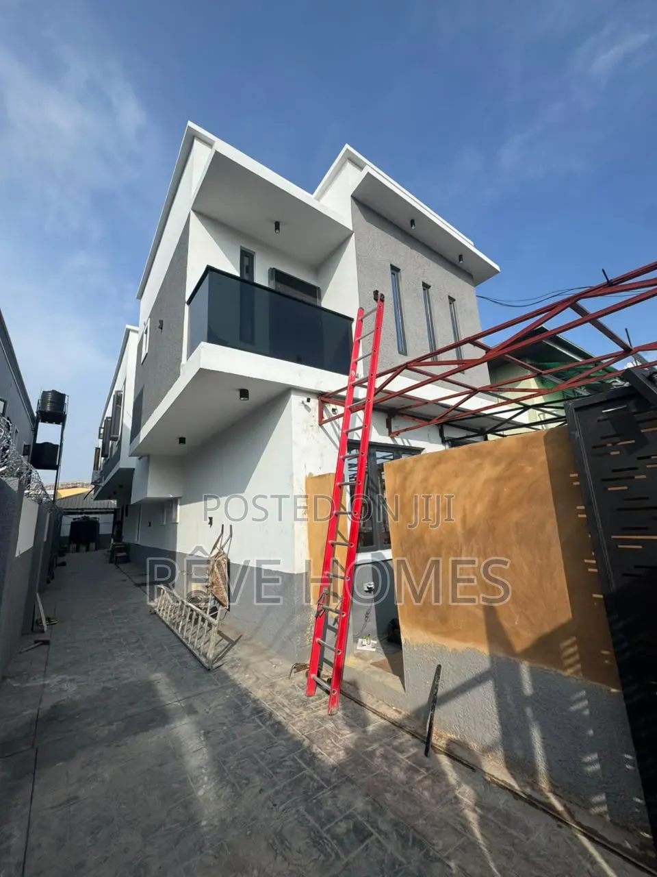 2bdrm Apartment in Ifako-Gbagada for sale in Ifako-Gbagada