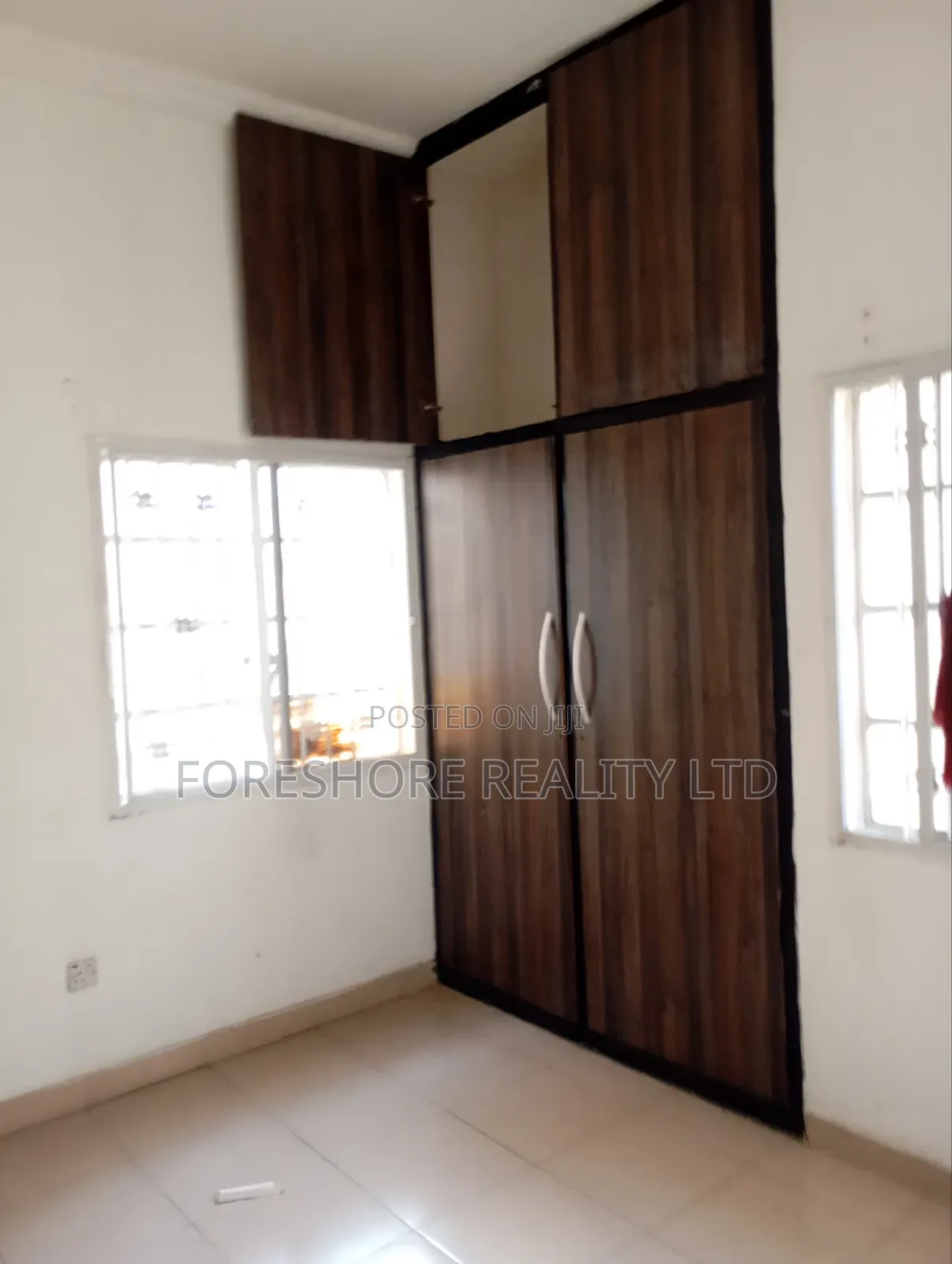 3bdrm Apartment in Ogundana, Allen Avenue for rent in Allen Avenue