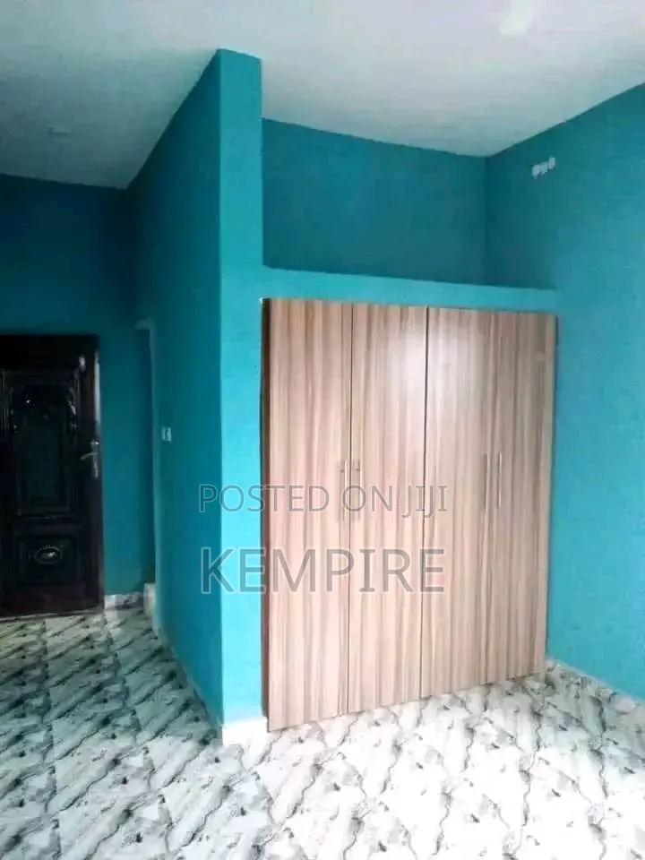 2bdrm Block of Flats in Ikot-Ekpene Road, for rent in Uyo