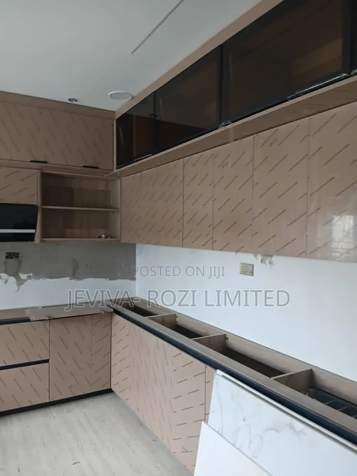 5bdrm Duplex in Jahi for sale in Jahi