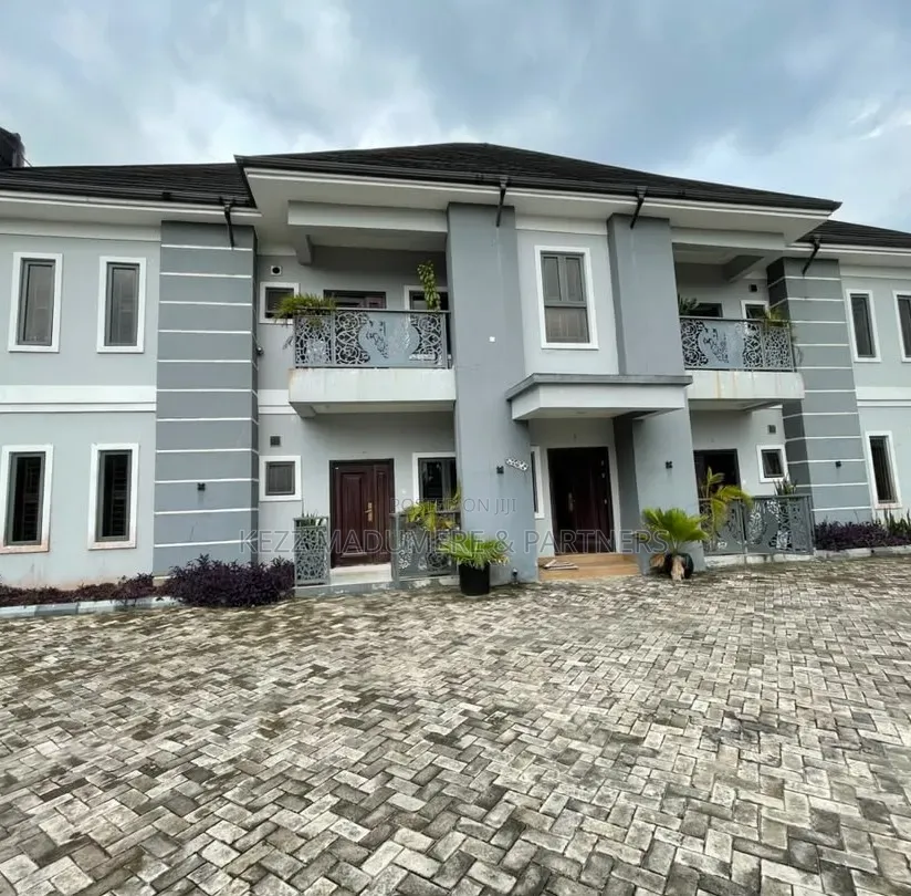 2bdrm Block of Flats in New Gra Phase 3 Port for rent in GRA Phase 3 / Port-Harcourt