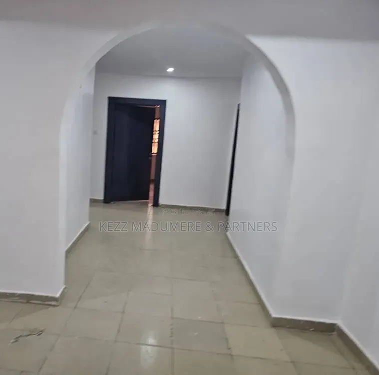 2bdrm Block of Flats in New Gra Phase 3 Port for rent in GRA Phase 3 / Port-Harcourt