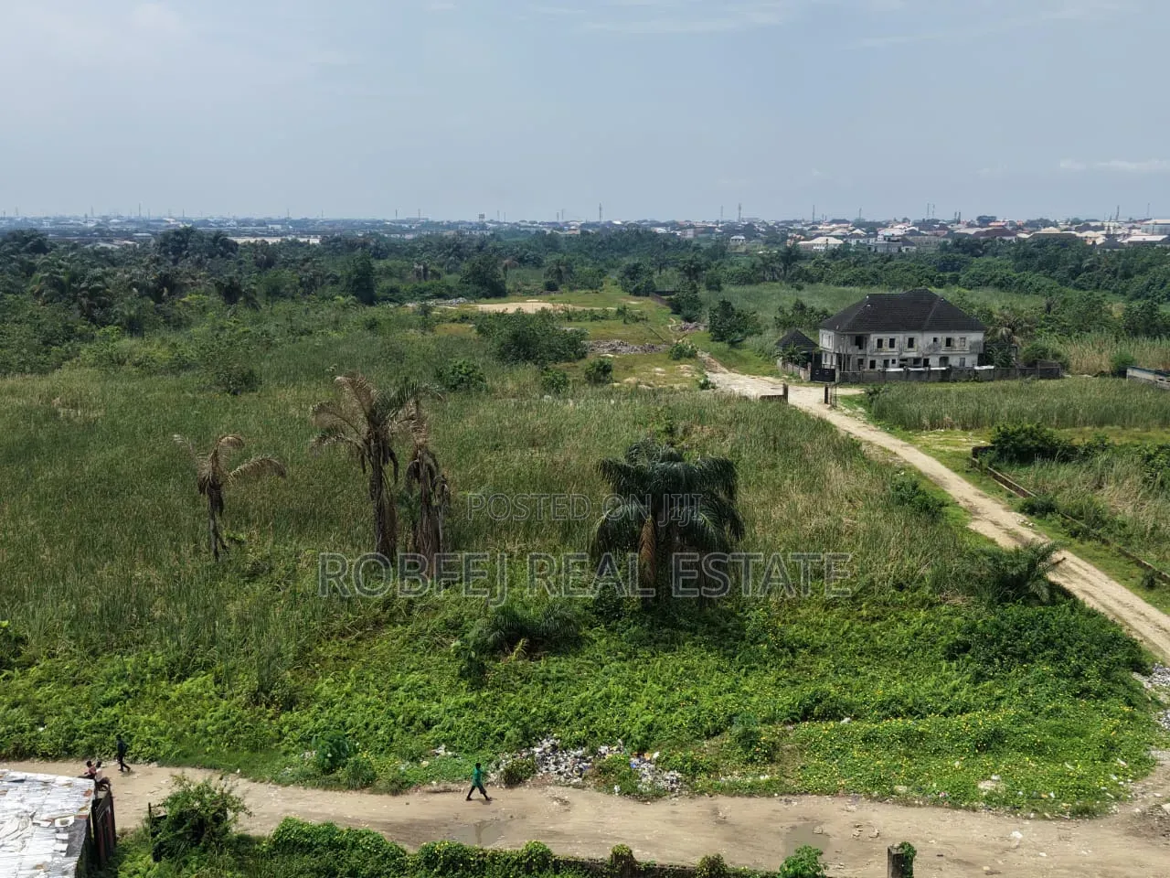  for Sale: 5 Acres at Alasia, Ajah–lekki, Lagos in Off Lekki-Epe Expressway