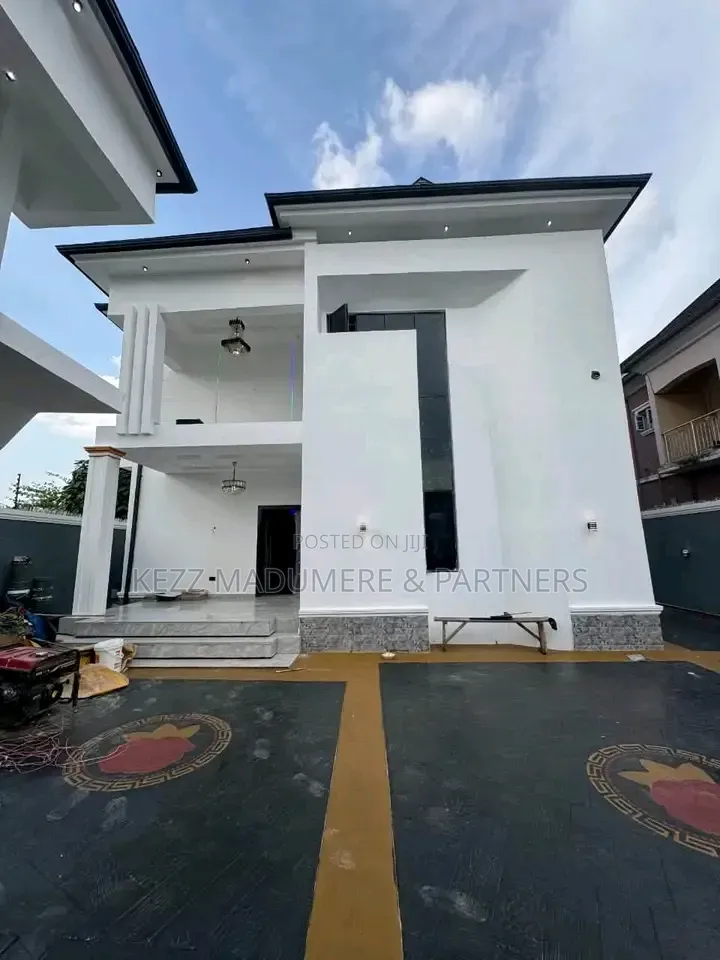4bdrm Duplex in Rumudara Port, Rumuodara for sale in Rumuodara