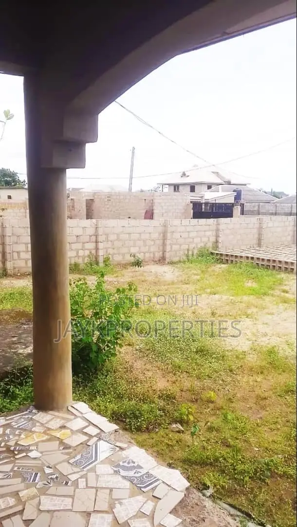 4bdrm Bungalow in Ikorodu for sale in Ikorodu