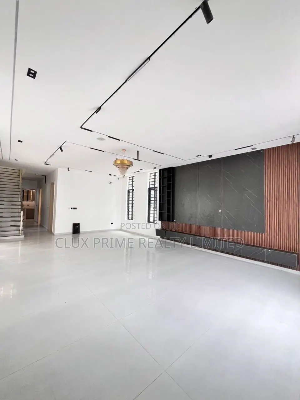5bdrm Duplex in Lekki for sale in Lekki