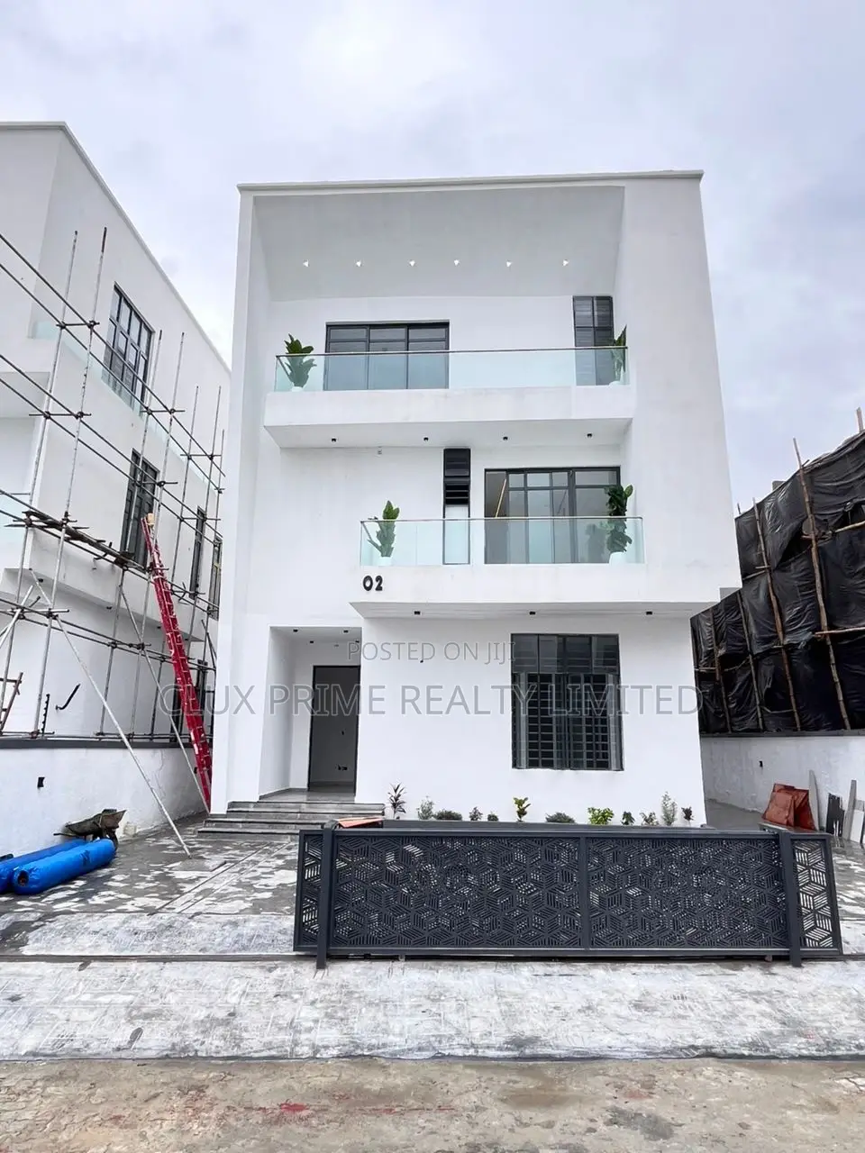 5bdrm Duplex in Lekki for sale in Lekki
