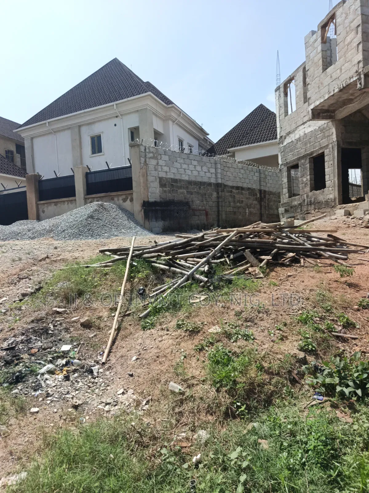 Duplex Plot for Sale in Galadimawa